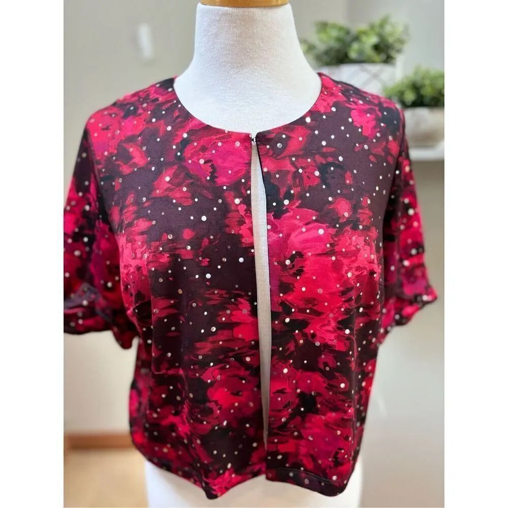 Perceptions New York L NWT muted rose print clasp closure short ruched sleeve sh